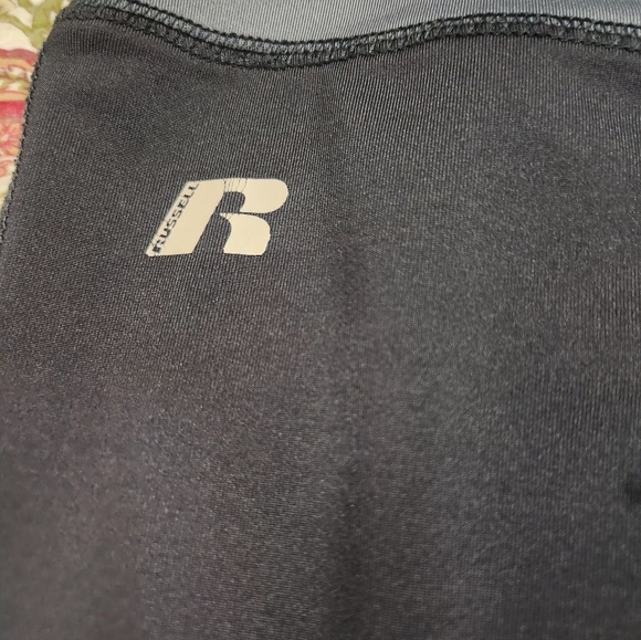 Women's  Grey Workout Capris with LSU Emblem - Picture 6 of 10